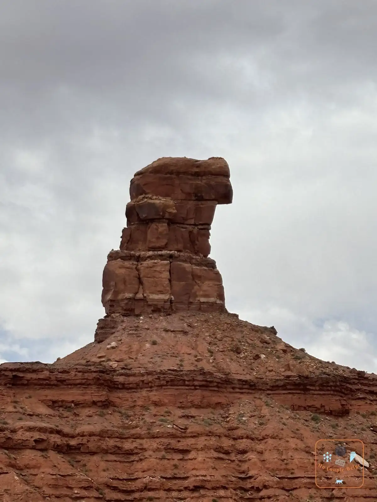Une formation rocheuse en forme de tête