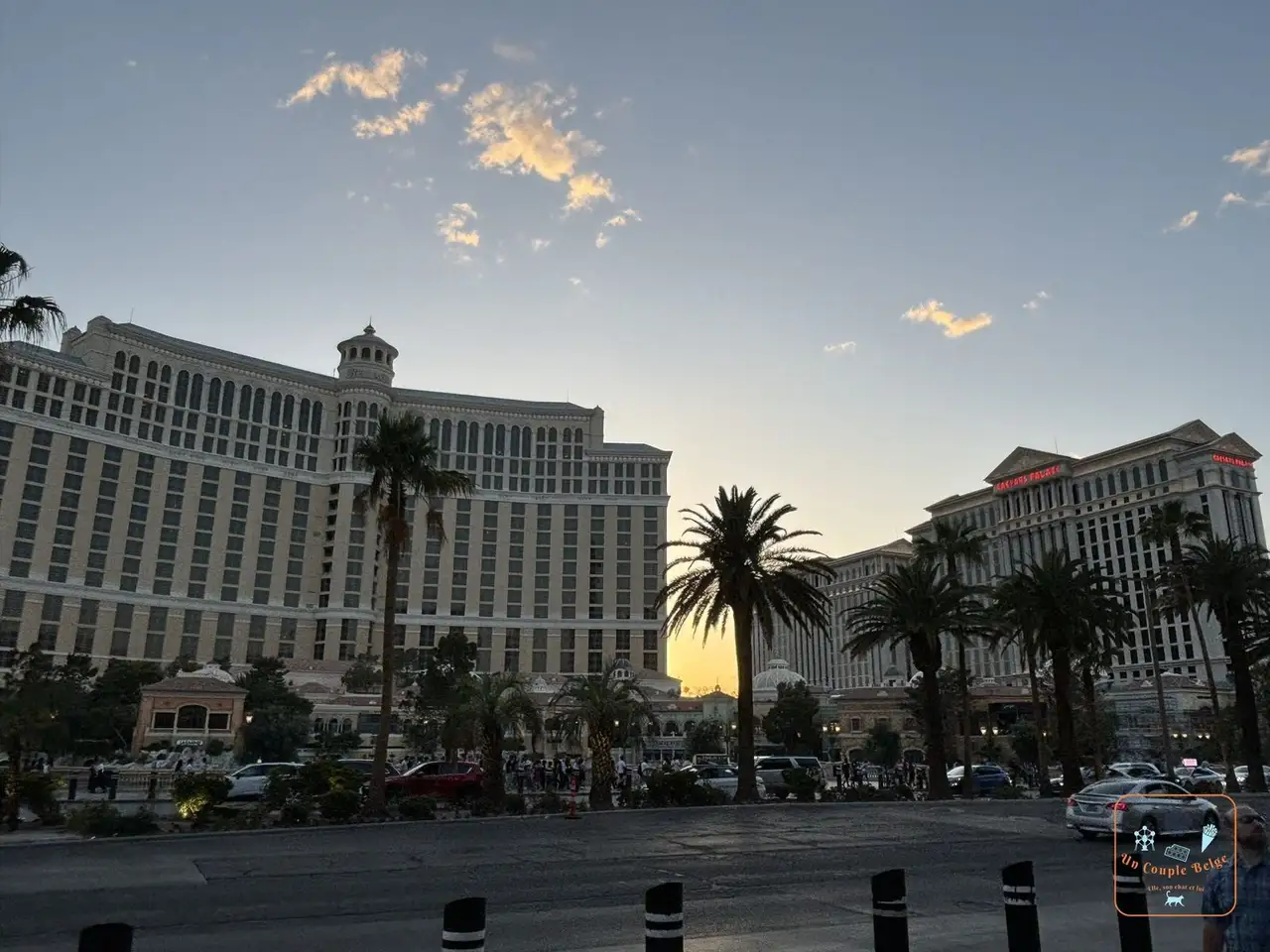 Le Bellagio et Caesars Palace au coucher du soleil