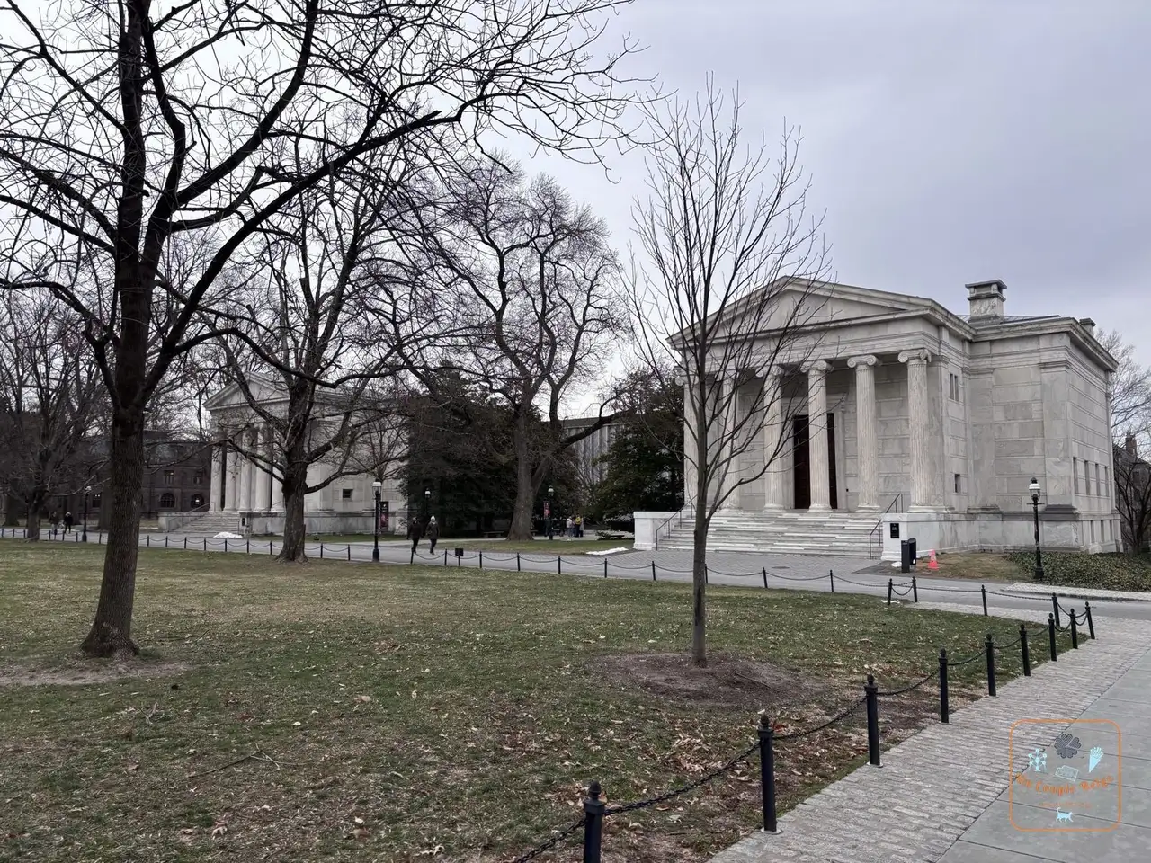 Les bâtiments de style temple grec Whig Hall et Clio Hall à Princeton