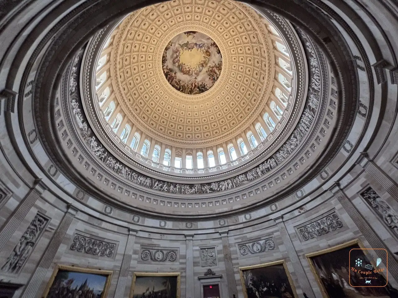 La coupole de la rotonde du Capitole et la fresque de l'Apothéose de Washington